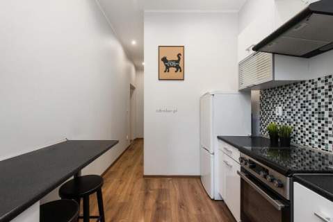 Stare Miasto, ul. Szlak 3 osobne pokoje osobna kuchnia balkon