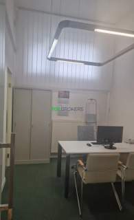 Lokal na parterze na biuro lub usługi