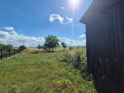 Dom z zabuowaniami 6 km od Działoszyna