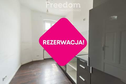 Jako mieszkanie lub lokal przy Deptaku Bogusława