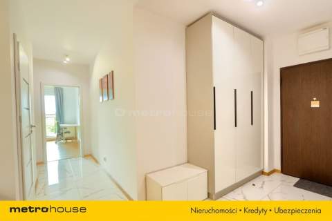 Miejski apartament z balkonem, przy Żeligowskiego