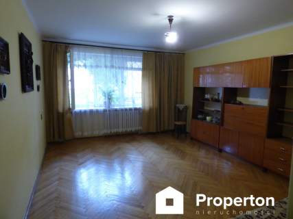 2 pokoje 49,87 m parter Bohaterów Getta