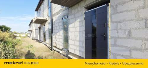 NOWY DOM BLISKO LASU