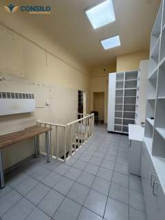 Lokal przy Hali Targowej 82 m2 Witryna