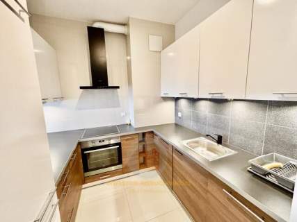 Apartament, 2 pokoje z garażem i komórką W CENIE