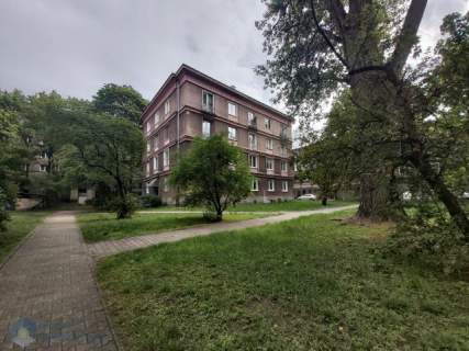Przy Placu Hallera po remoncie