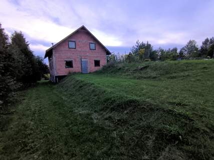 Wyjątkowe siedlisko 1,2 ha, 2 domy, ogromny potencjał.