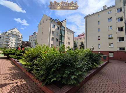 Super kawalerka z oddzielną kuchnią na Kabatach