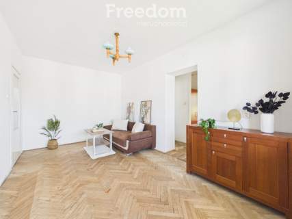 Mieszkanie 3 pokojowe Jagiellońska z balkonem