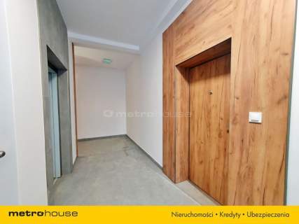 3 pokojowy apartament na 1 piętrze - centrum