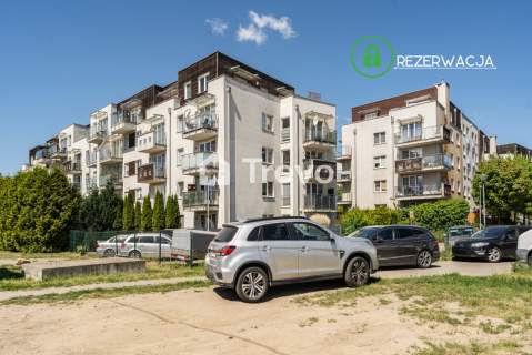 3 Pokoje blisko tramwaju, Winda, Dwa poziomy