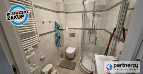 Apartamentowiec otoczony lasem 1km od plaży 