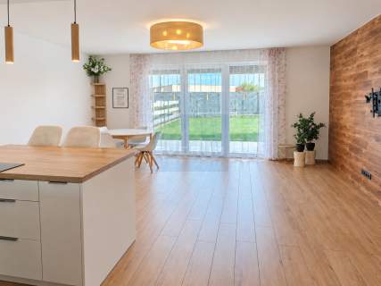 Apartament z ogródkiem na sprzedaż-Lubliniec