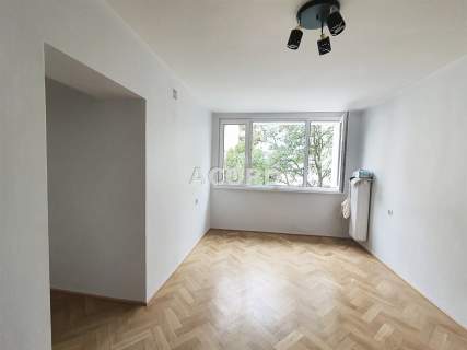 Śródmieście Muranów 3 pok loggia po remoncie