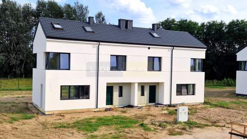 Nowoczesny bliźniak 123 m z dużą działką