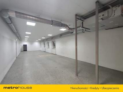 Hala 2409 m - Produkcja i magazyny - 250 Kw