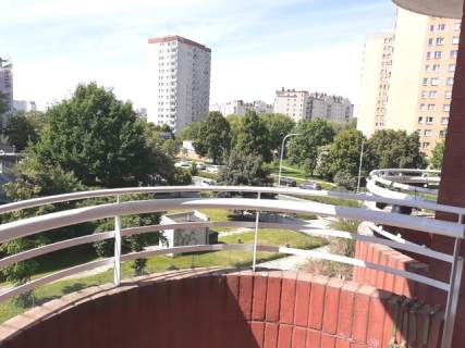 Bezpośr. Warszawa Gocław Abrahama 43m2 1 pokój kuchnia garaż
