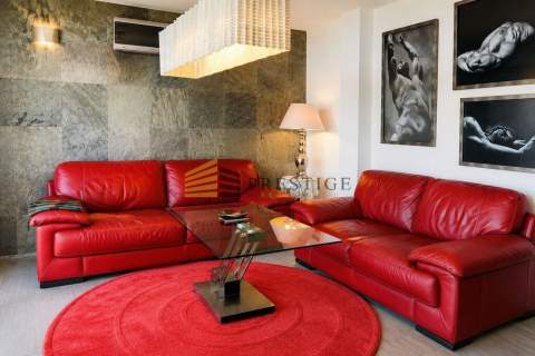 Last Floor Prestige Apartment Security 24/7