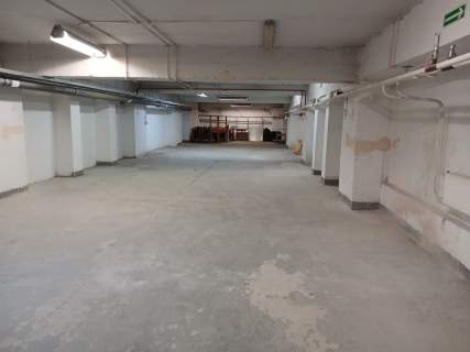 Powierzchnia magazynowa 151 m do wynajęcia I Łódź