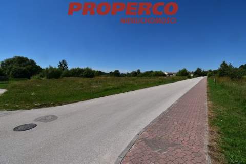 Działka z WZ, pow. 921 m2, Pierzchnica