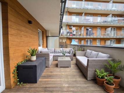 Prowizja 0% 3 pokoje, taras, balkon, 2 garaże