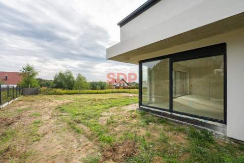 Dom przy lesie Ludgierzowice 181,48 m2 6 pokoi nowoczesna bryła