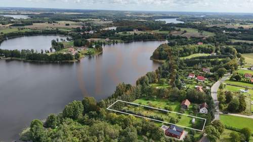 DZIAŁKA Z LINIĄ BRZEGOWĄ MOŁDZIE GMINA EŁK