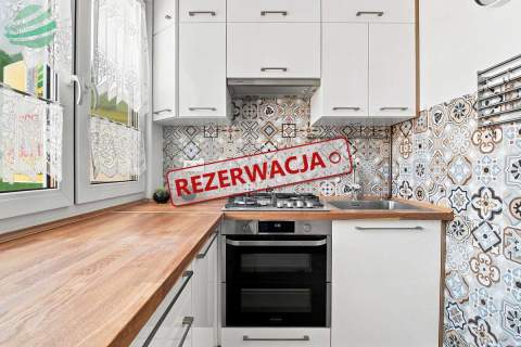 3 pokojowe mieszkanie z balkonem 43m 2 na sprzedaż