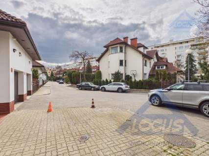 Mokotów Dolny dom 482 m2 na biuro