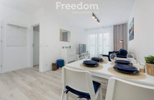 Apartament 36 m , Platinium Rewal, 50 m od morza