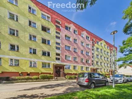 4 pokoje loggia do remontu Białogard