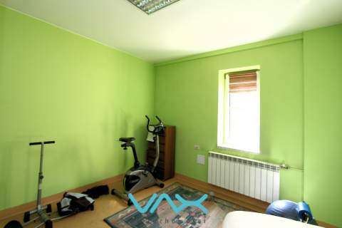 Mikołów, Kamionka, dom 8 pokoi z ogrodem i piwnicą