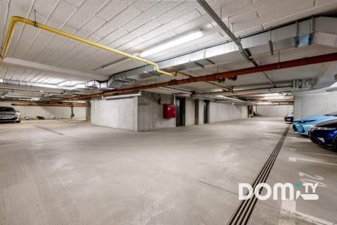 Nowoczesne, zadbane, taras, dwustronne, parking