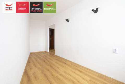 2 pokoje balkon Falowiec blisko morza