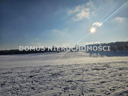 Działka siedliskowa nad rzeką Rawką