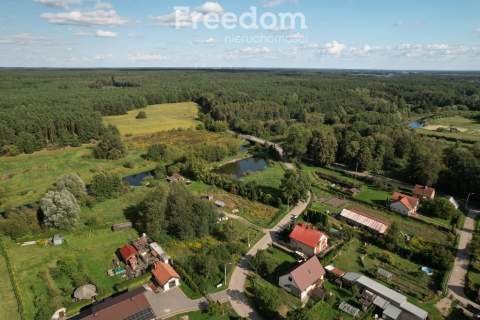 Działka z linią brzegową rzeki 3756 m Prostki
