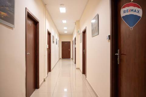 Lokal biurowy 22m2 do wynajęcia od zaraz