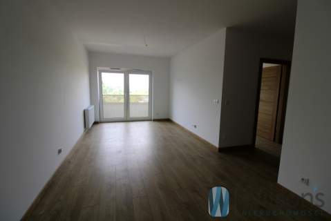 NOWE 3 POKOJE CZĘŚCIOWO WYKOŃCZONE