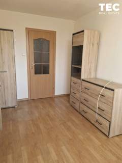 2 pokoje na Sadybie - zieleń, balkon i piwnica