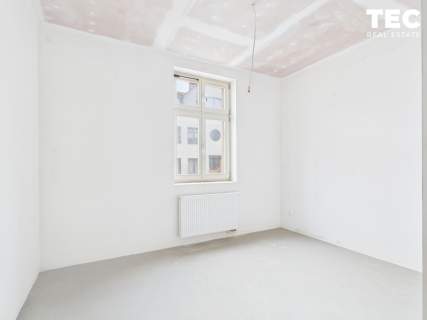Duży metraż, loggia, 2 łazienki, piwnica, MPEC