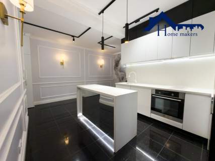 Wysoki standard Kamienica Winda Metro Galeria
