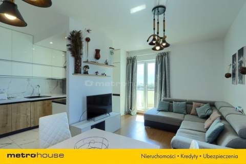 Miejski apartament z balkonem, przy Żeligowskiego 