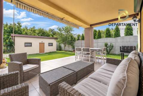 Dom na sprzedaż 282m2 działka 800m2