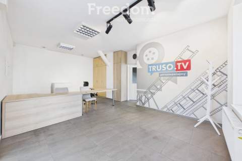Lokal usługowy 127m2 do dowolnej aranżacji Centrum