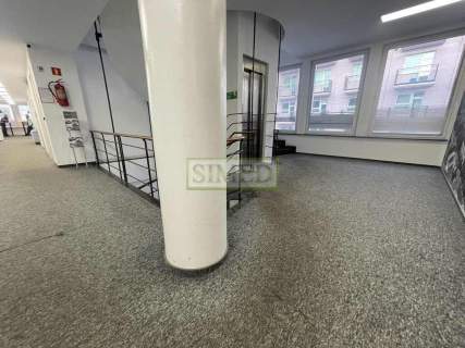 5 minut od metra Centrum,cisza,klimatyzacja