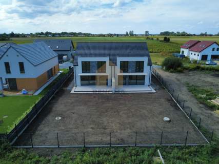 Nowy dom 142 m2 wysoki standard pompa ciepła