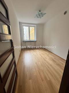 Wilcza CICHE 51m, winda, kamienica, po remoncie