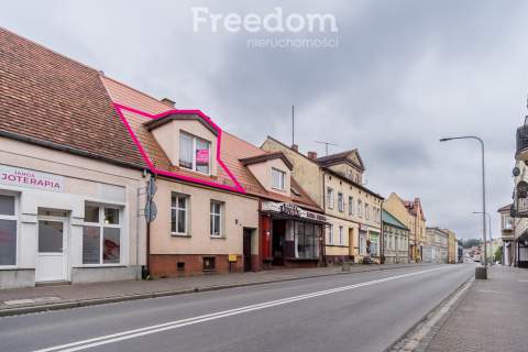 Mieszkanie na pierwszym piętrze w kamienicy