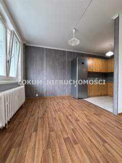 M-4 z balkonem ul. Beskidzka