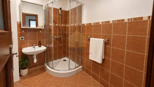 2 pokoje 42,5 m bardzo duży taras garaż